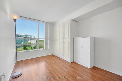 7805 Bayview Avenue Markham ON L3T 7N1
