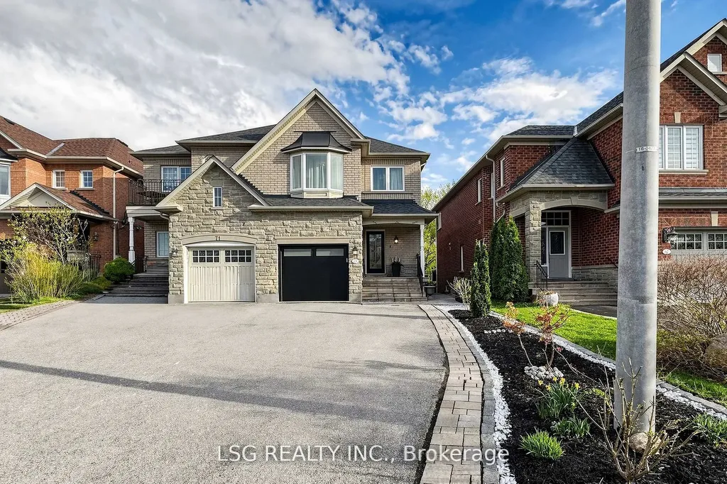 69 Gamble Glen Crescent Richmond Hill ON L4S 2T3