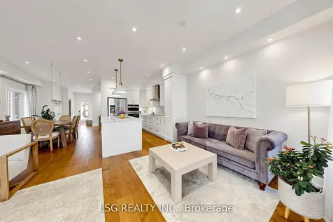 69 Gamble Glen Crescent Richmond Hill ON L4S 2T3