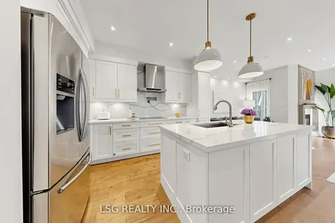 69 Gamble Glen Crescent Richmond Hill ON L4S 2T3