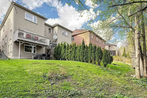 69 Gamble Glen Crescent Richmond Hill ON L4S 2T3
