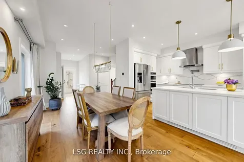 69 Gamble Glen Crescent Richmond Hill ON L4S 2T3