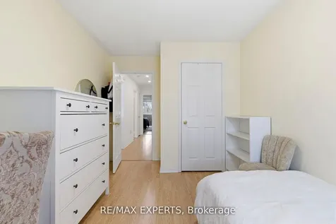117 Revelstoke Crescent Richmond Hill ON L4B 4T5