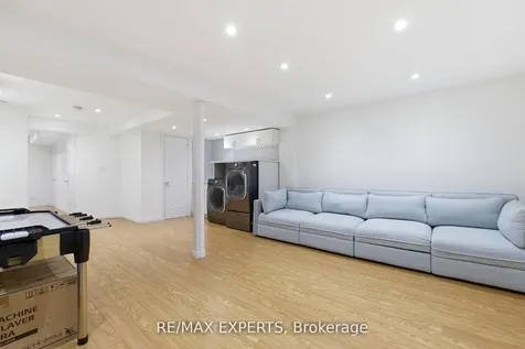 117 Revelstoke Crescent Richmond Hill ON L4B 4T5