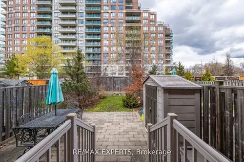 117 Revelstoke Crescent Richmond Hill ON L4B 4T5