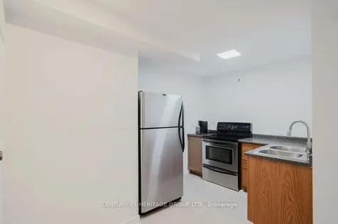 21 Thistle Avenue Richmond Hill ON L4E 0B7