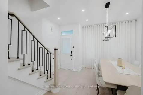 21 Thistle Avenue Richmond Hill ON L4E 0B7