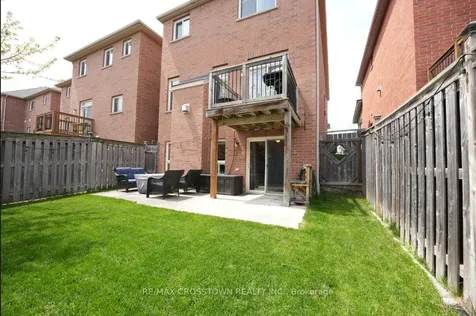 11 Lundigan Drive Georgina ON L4P 0C3