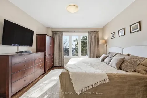 401 Terry Carter Crescent Newmarket ON L3Y 9G2