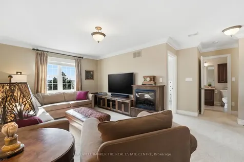 401 Terry Carter Crescent Newmarket ON L3Y 9G2
