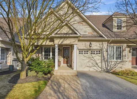 401 Terry Carter Crescent Newmarket ON L3Y 9G2