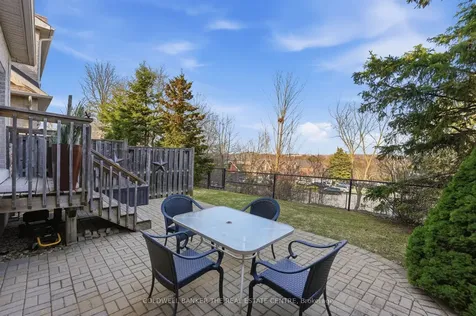 401 Terry Carter Crescent Newmarket ON L3Y 9G2