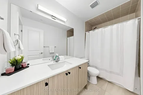 21 Lachine Street Vaughan ON L4L 0L9