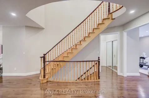 89 Rouge Bank Drive Markham ON L3S 4B6