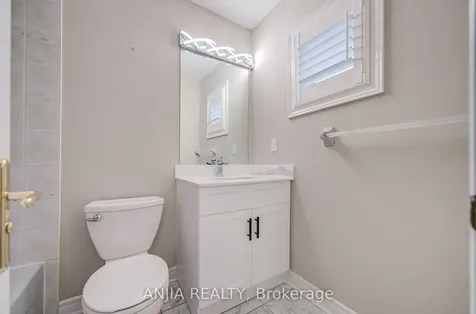 89 Rouge Bank Drive Markham ON L3S 4B6