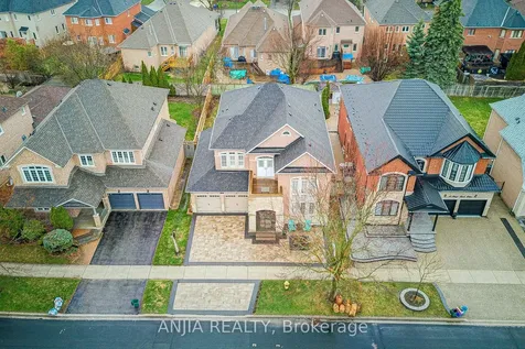 89 Rouge Bank Drive Markham ON L3S 4B6