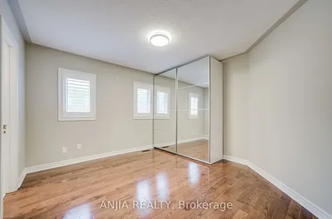 89 Rouge Bank Drive Markham ON L3S 4B6