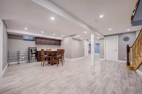 89 Rouge Bank Drive Markham ON L3S 4B6
