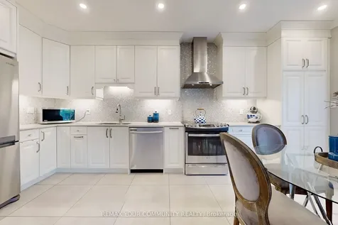 54 English Oak Drive Richmond Hill ON L4E 3W2