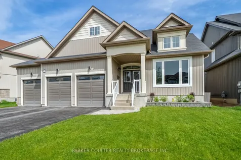 9 Mount Crescent Essa ON L0M 1B5