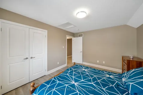 9 Mount Crescent Essa ON L0M 1B5