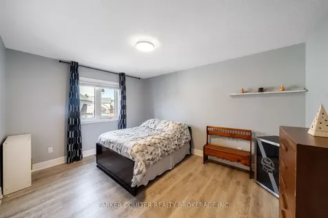 9 Mount Crescent Essa ON L0M 1B5