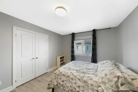 9 Mount Crescent Essa ON L0M 1B5
