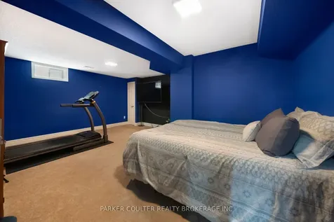 9 Mount Crescent Essa ON L0M 1B5