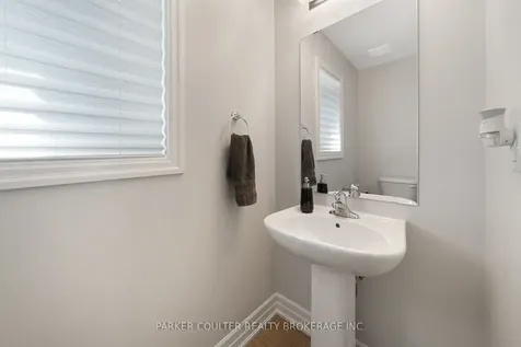 9 Mount Crescent Essa ON L0M 1B5