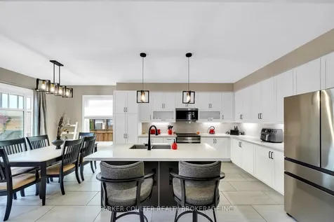 9 Mount Crescent Essa ON L0M 1B5