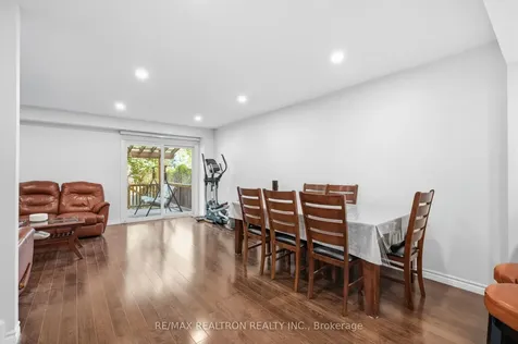 161 Cottonwood Court Markham ON L3T 5W9