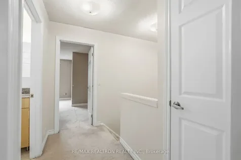 161 Cottonwood Court Markham ON L3T 5W9