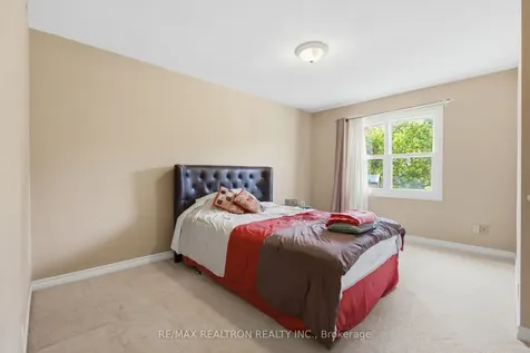 161 Cottonwood Court Markham ON L3T 5W9