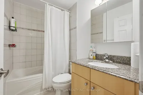 161 Cottonwood Court Markham ON L3T 5W9