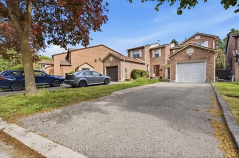 161 Cottonwood Court Markham ON L3T 5W9