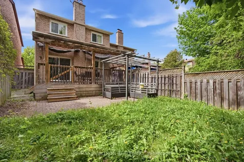 161 Cottonwood Court Markham ON L3T 5W9