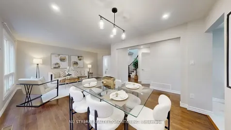 26 Trothen Circle Markham ON L3P 4H5