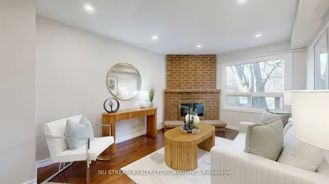 26 Trothen Circle Markham ON L3P 4H5