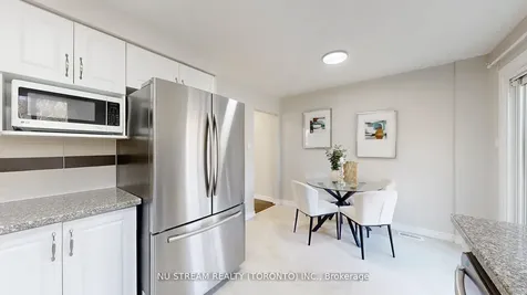 26 Trothen Circle Markham ON L3P 4H5