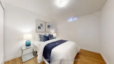 26 Trothen Circle Markham ON L3P 4H5