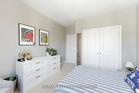 45 Bright Land Drive Vaughan ON L4H 3N5