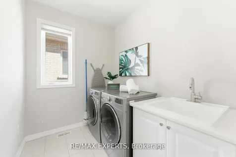 45 Bright Land Drive Vaughan ON L4H 3N5
