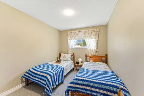 27 Larkdale Crescent Essa ON L0M 1B0