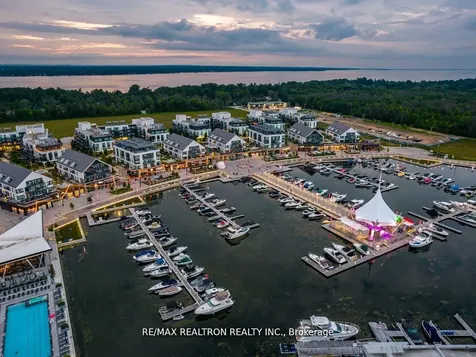 3647 Riva Avenue Innisfil ON L9S 3M3