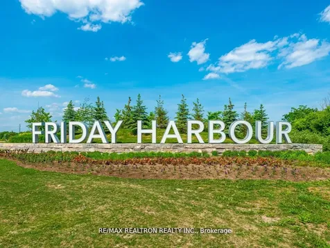 3647 Riva Avenue Innisfil ON L9S 3M3