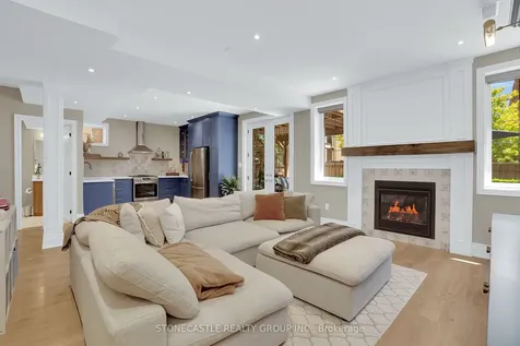 27 Mower Avenue Vaughan ON L6A 4X1