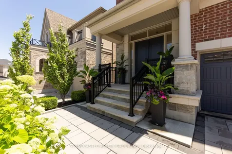 27 Mower Avenue Vaughan ON L6A 4X1