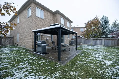 32 Rock Elm Court Vaughan ON L6A 4C2