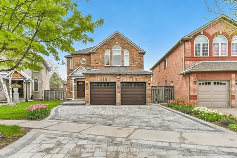 20 Fortune Crescent Richmond Hill ON L4S 1S5