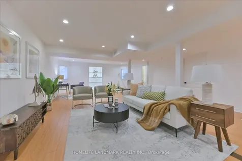 20 Fortune Crescent Richmond Hill ON L4S 1S5